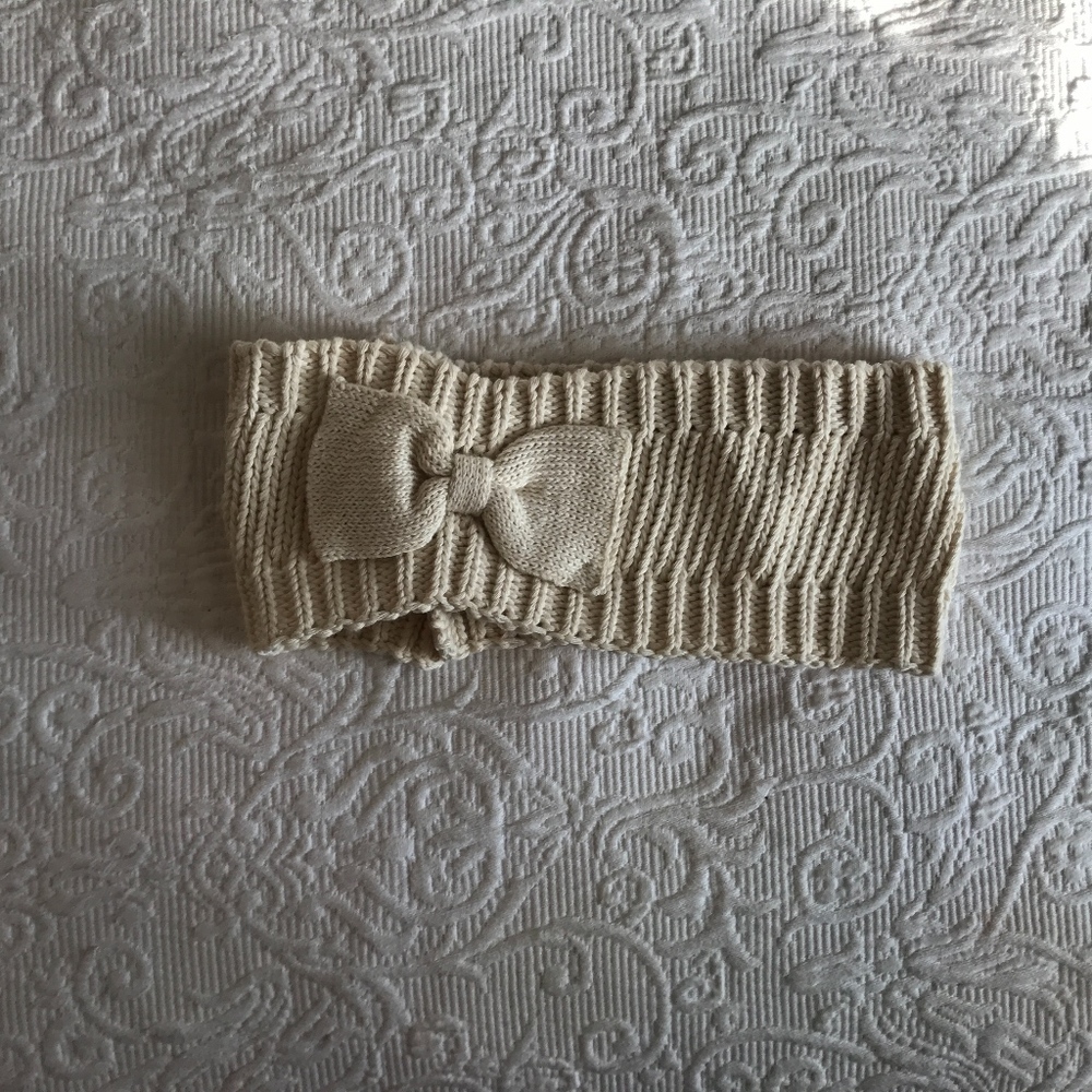head wrap with bow